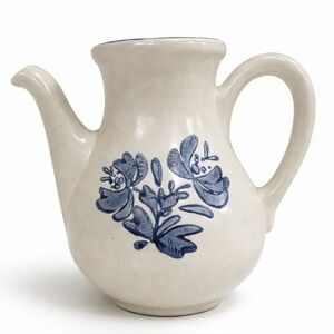Pfaltzgraff, Yorktown Blue Floral Ceramic Pitcher